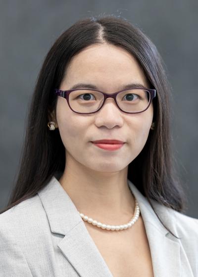 Headshot of Carrie Zhang